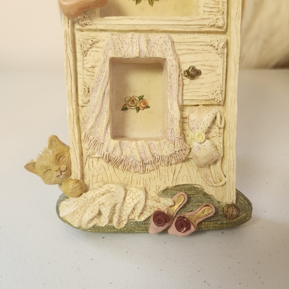 Vintage 90s Figi Dresser Collage Photo Picture Frame Resin Cottagecore Victorian - Picture 5 of 16